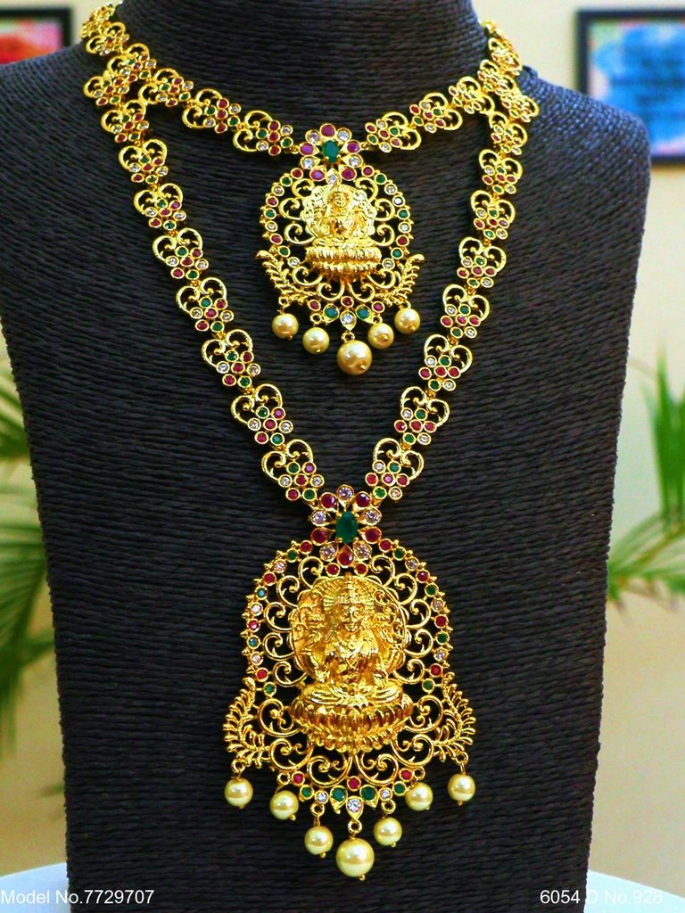 Traditional Necklaces - Amaara World