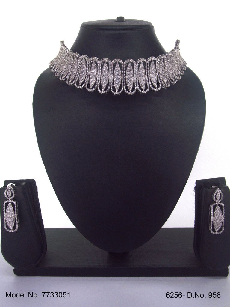 Celebrity Jewelry Set | Handcrafted - Amaara World