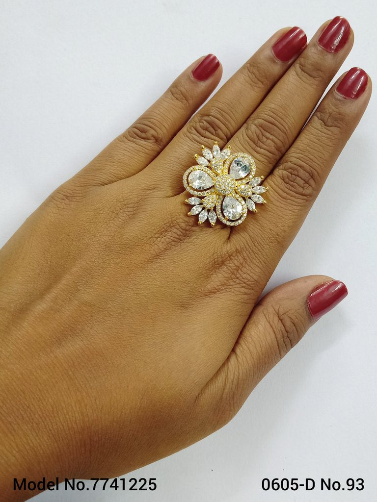 Shine Diva Ring - View 2 - Amaara World