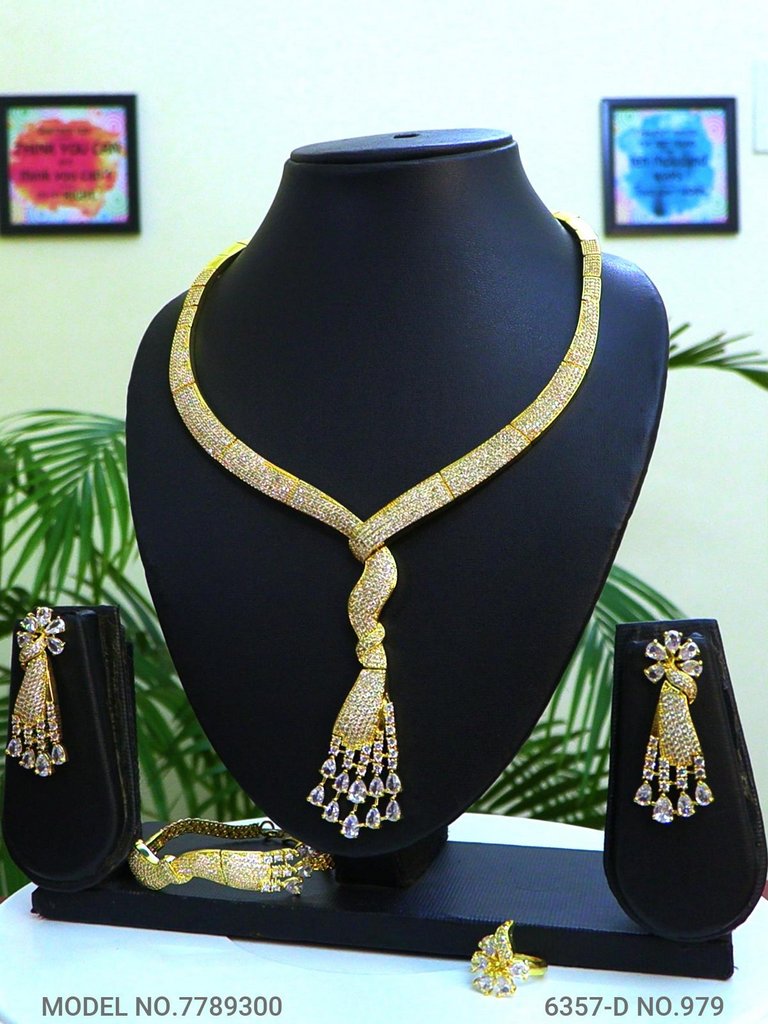 Traditional Pattern will always Stay - Amaara World