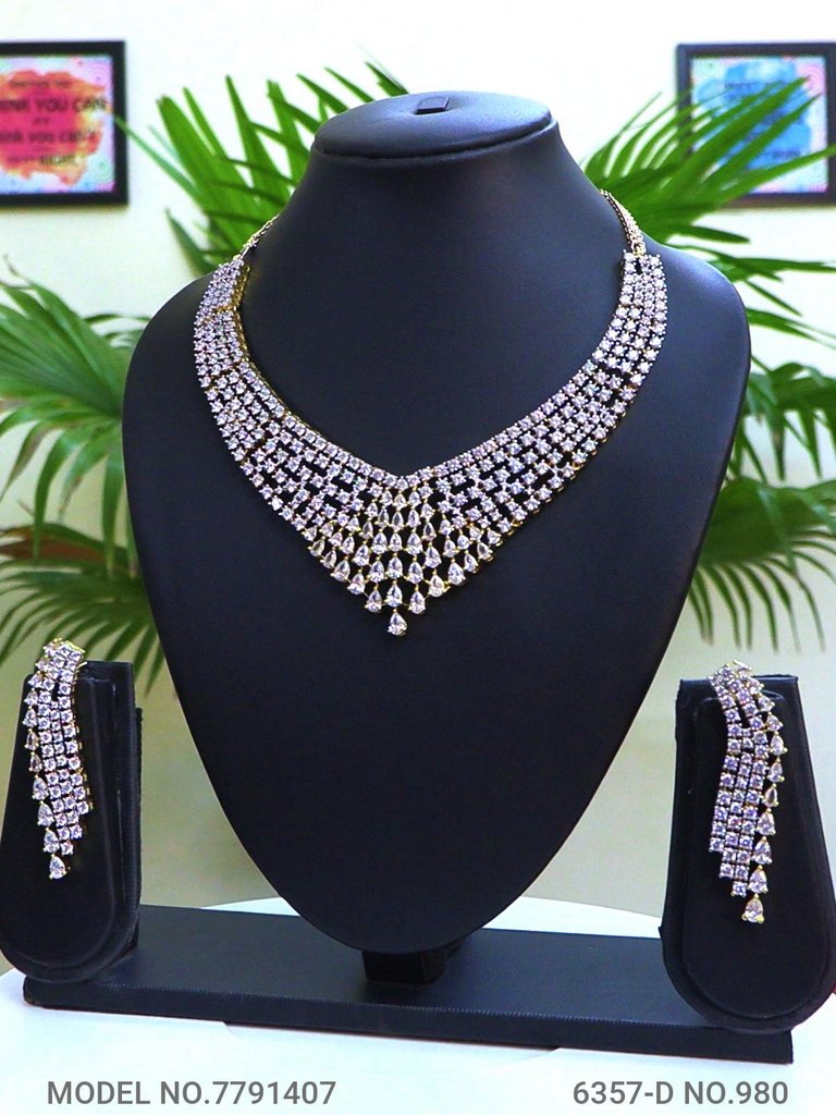 A womans Best friend is here ! - Style 3 - Amaara World