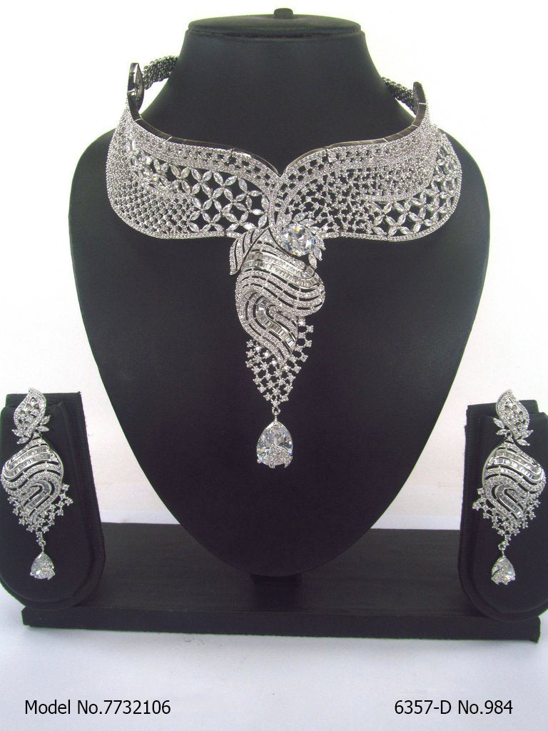 Wedding Jewelry | Made of Zircons - 7732106 - View 1