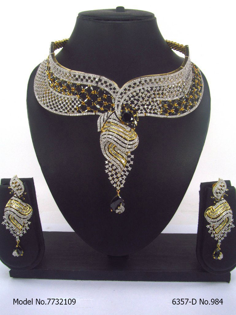 Wedding Jewelry | Made of Zircons - 7732106 - Color variant