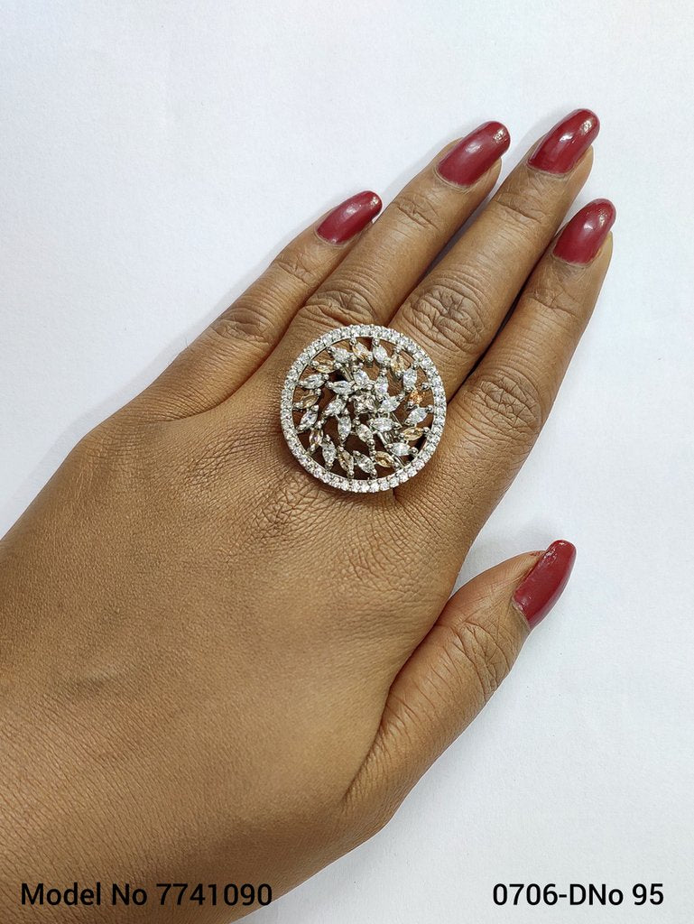 Silent Shine Ring - View 2 - Amaara World
