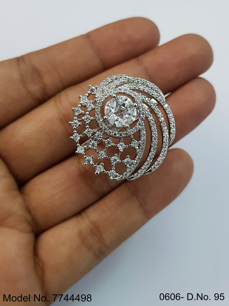 Regal Charm Ring - View 2 - Amaara World
