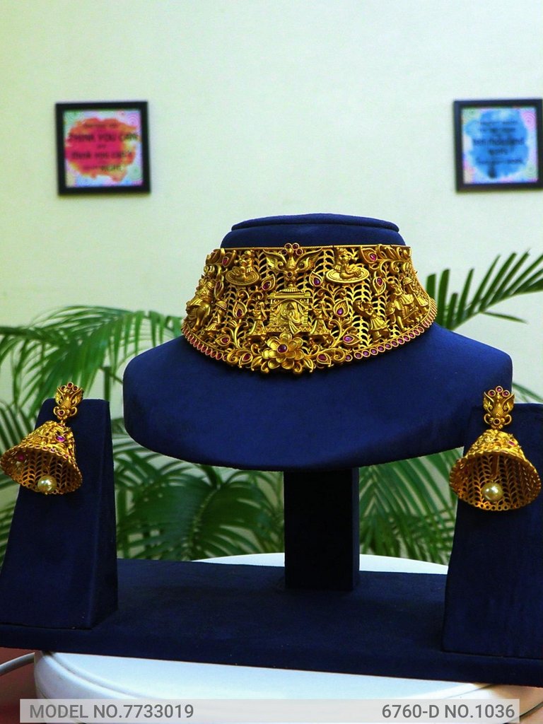 Traditional Necklaces