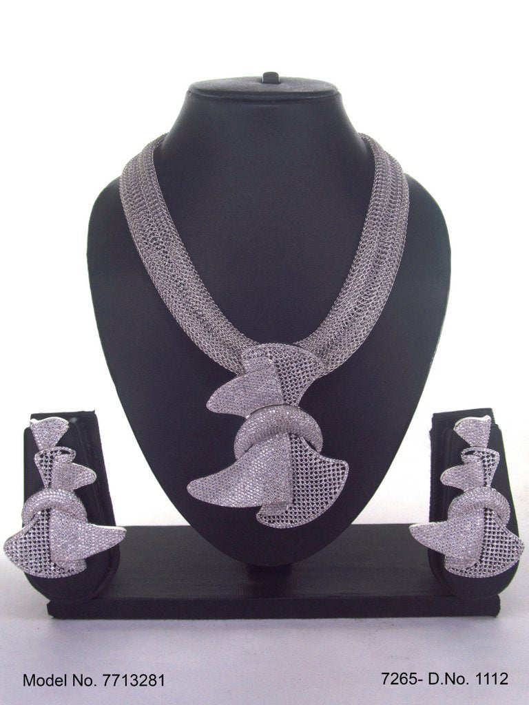 Showstopper Imitation Pendant Set - Amaara World USA - SKU 7713281