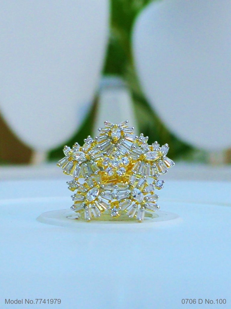 Shine Diva Ring - Amaara World
