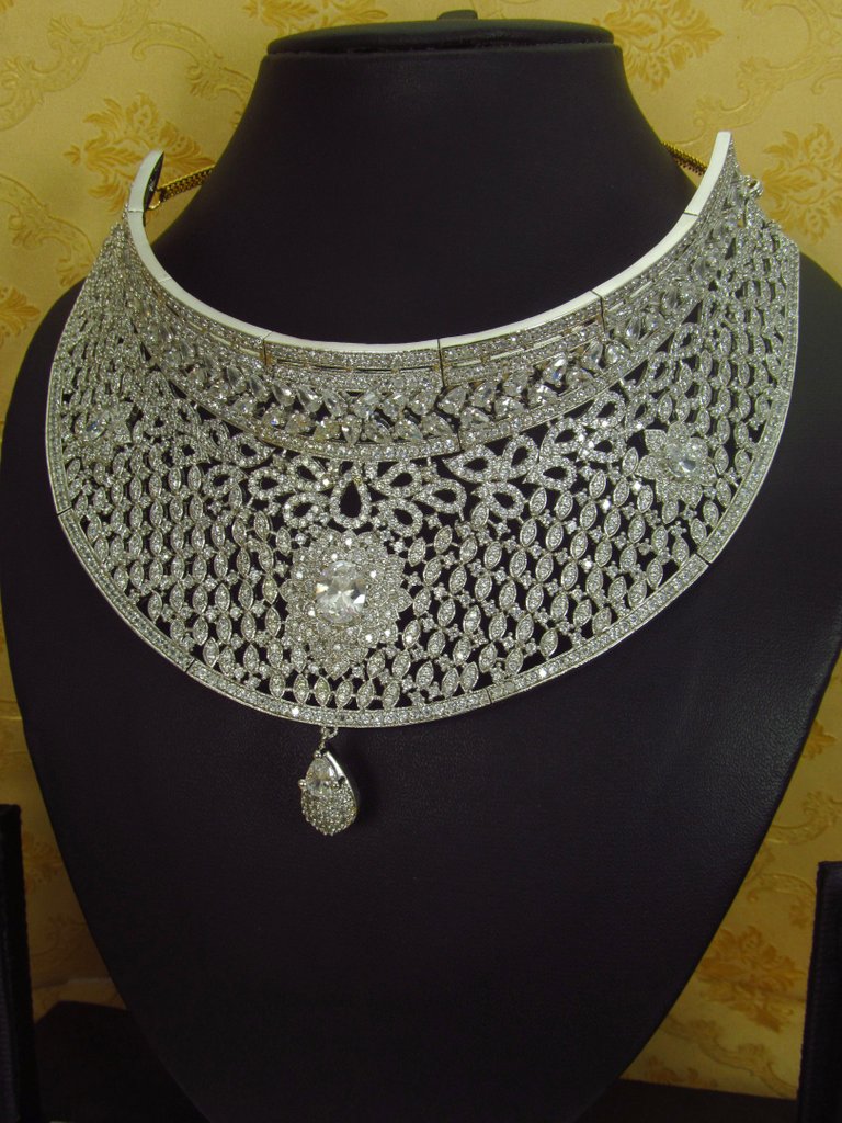 Artificial Lab Created Diamond Set - 7731219 - View 2