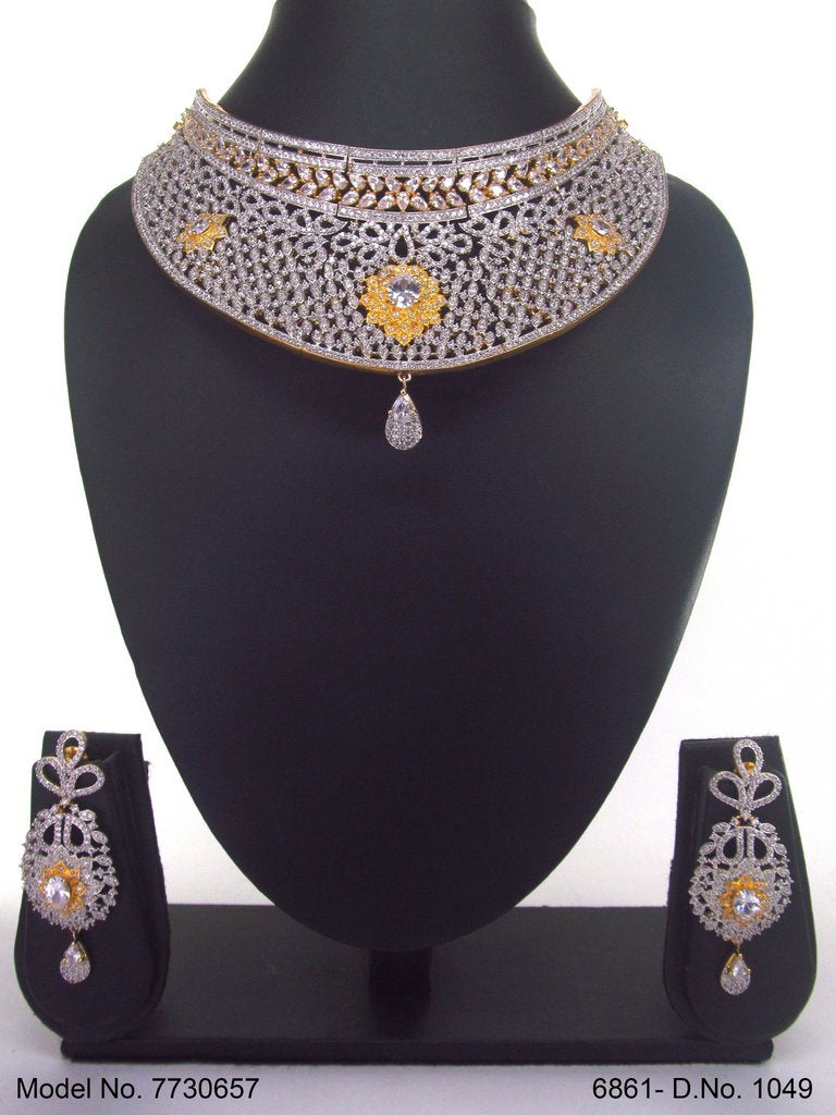 Classic Gift for Her - 7730657 - View 1