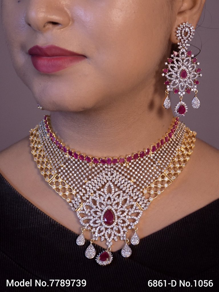 Gift Necklace Set in CZ - Amaara World