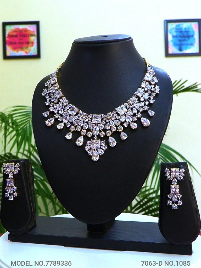 Handcrafted with Love and Passion - Amaara World