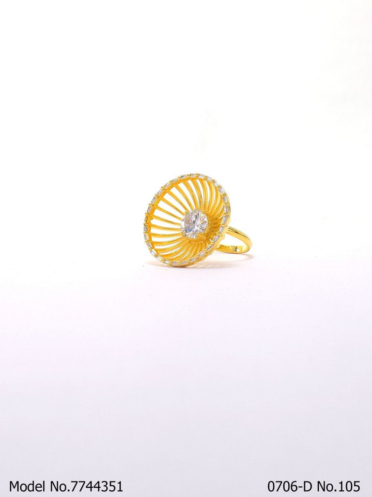 Crystal Nova Ring - Style 7 - Amaara World