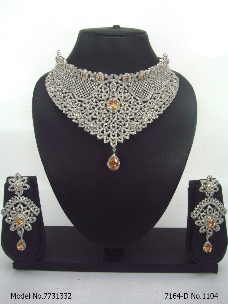 Diamond Replica | Closest than Real - 7731332 - View 1