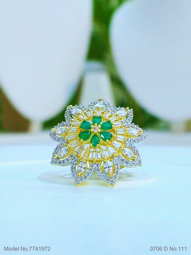 Dazzle Chic Ring - Amaara World