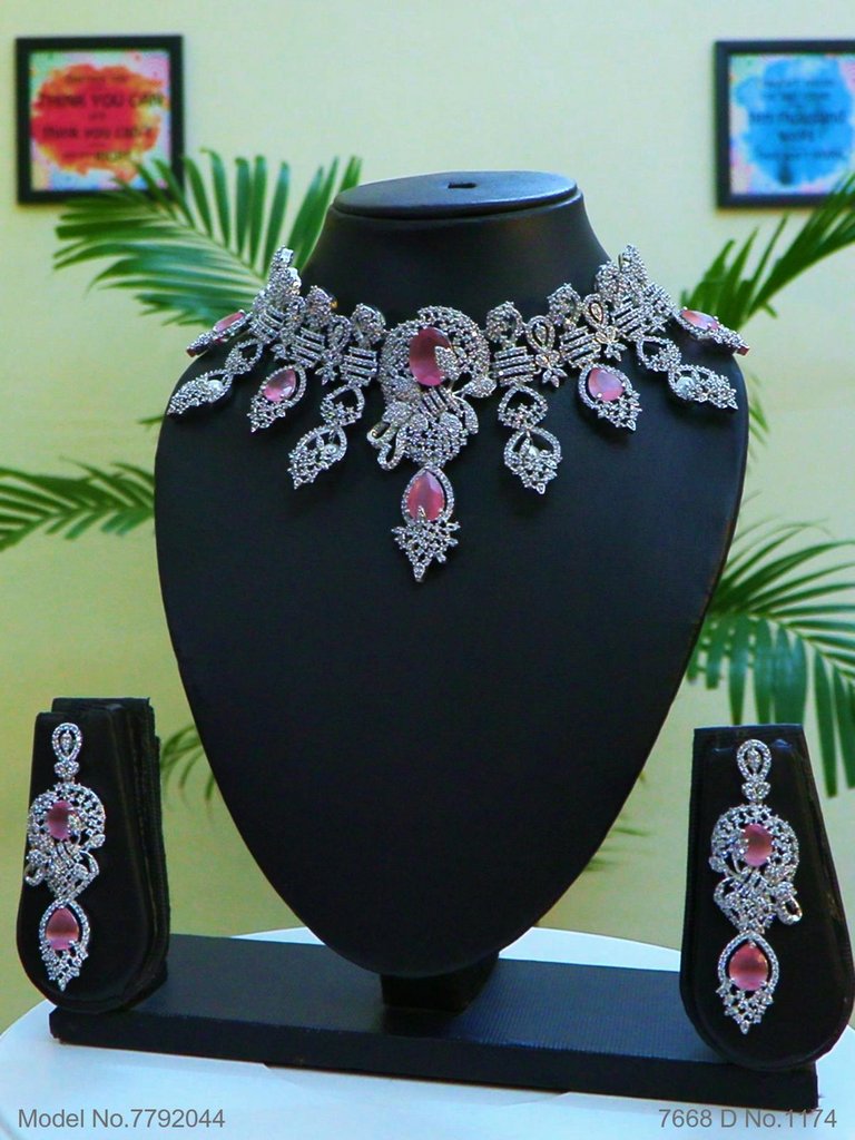 Wedding Jewelry for Trendy Women - Amaara World