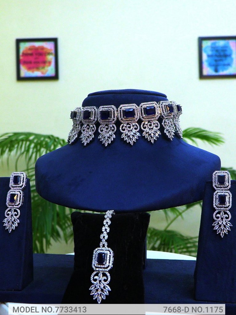 Award winning design | Partywear - 7733411 - Color variant