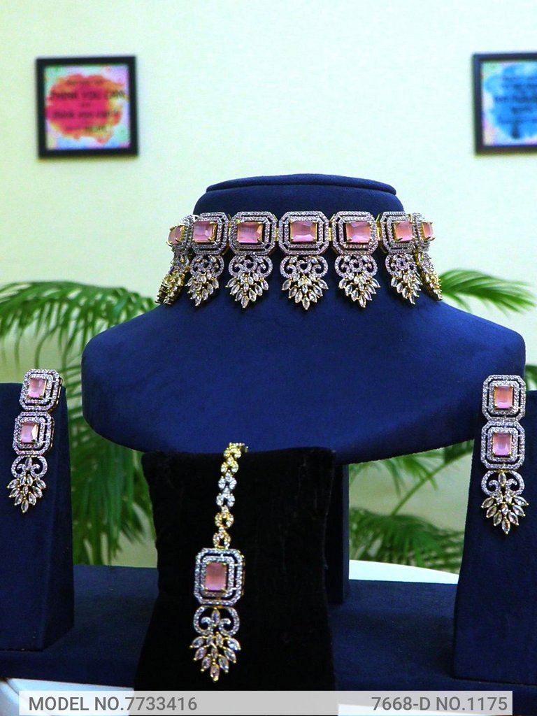 Award winning design | Partywear - 7733411 - Color variant