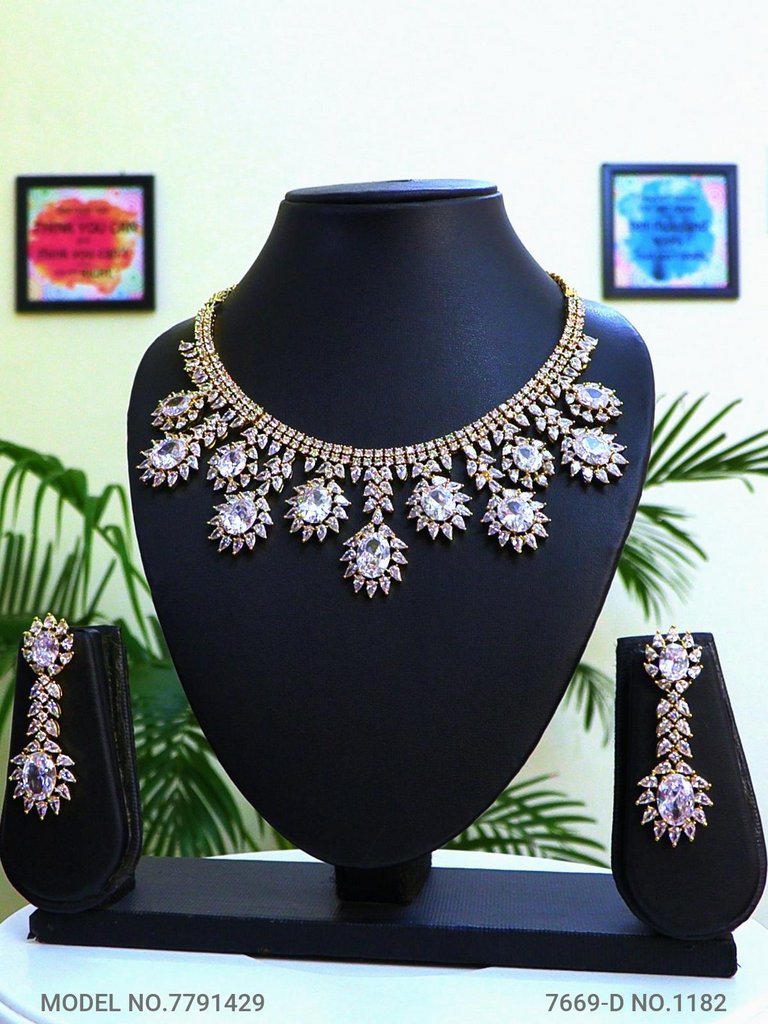 Traditional Cz Jewelry Sets - Amaara World