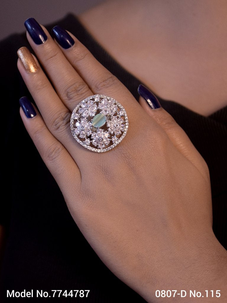 Shine Diva Ring - Amaara World
