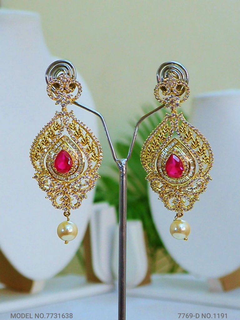 Award winning design | Partywear - 7731638 - View 3