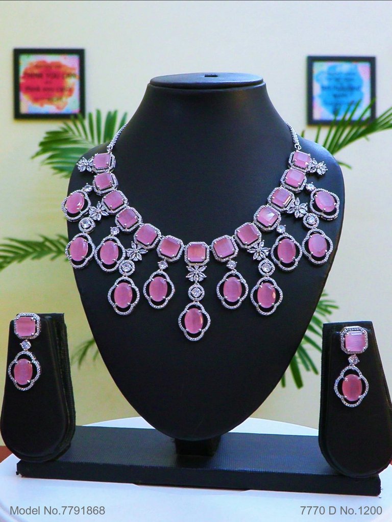 Western Necklace set - Amaara World