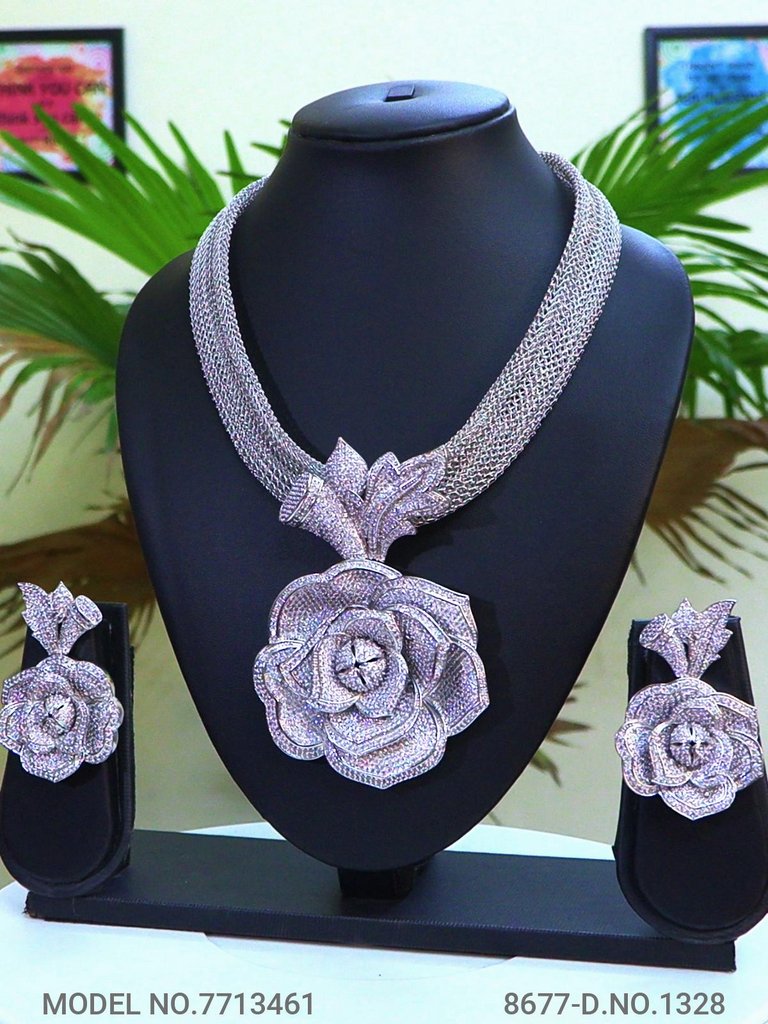 Award winning design | Partywear - Amaara World