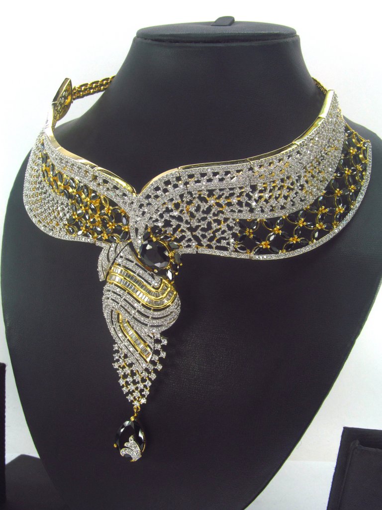 Classic Gift for Her - 7732083 - View 2