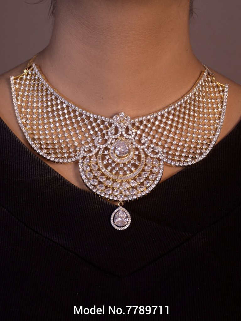 Necklace Designed by Passionate Craftsmen ! - View A