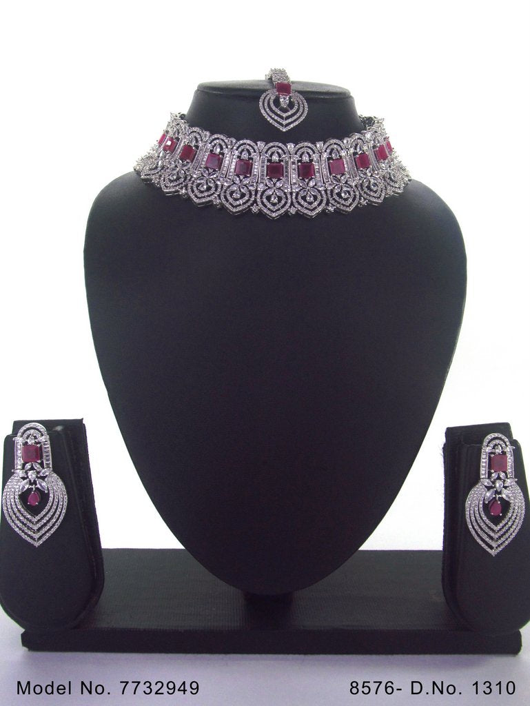 Ideal Wedding Jewelry / Anniversary Gift - Amaara World