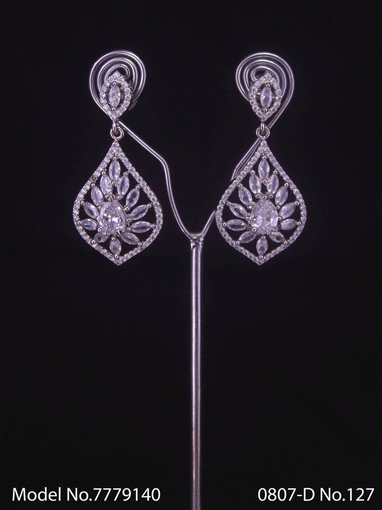 Ear jacket stud with original Zircon stone - Amaara World