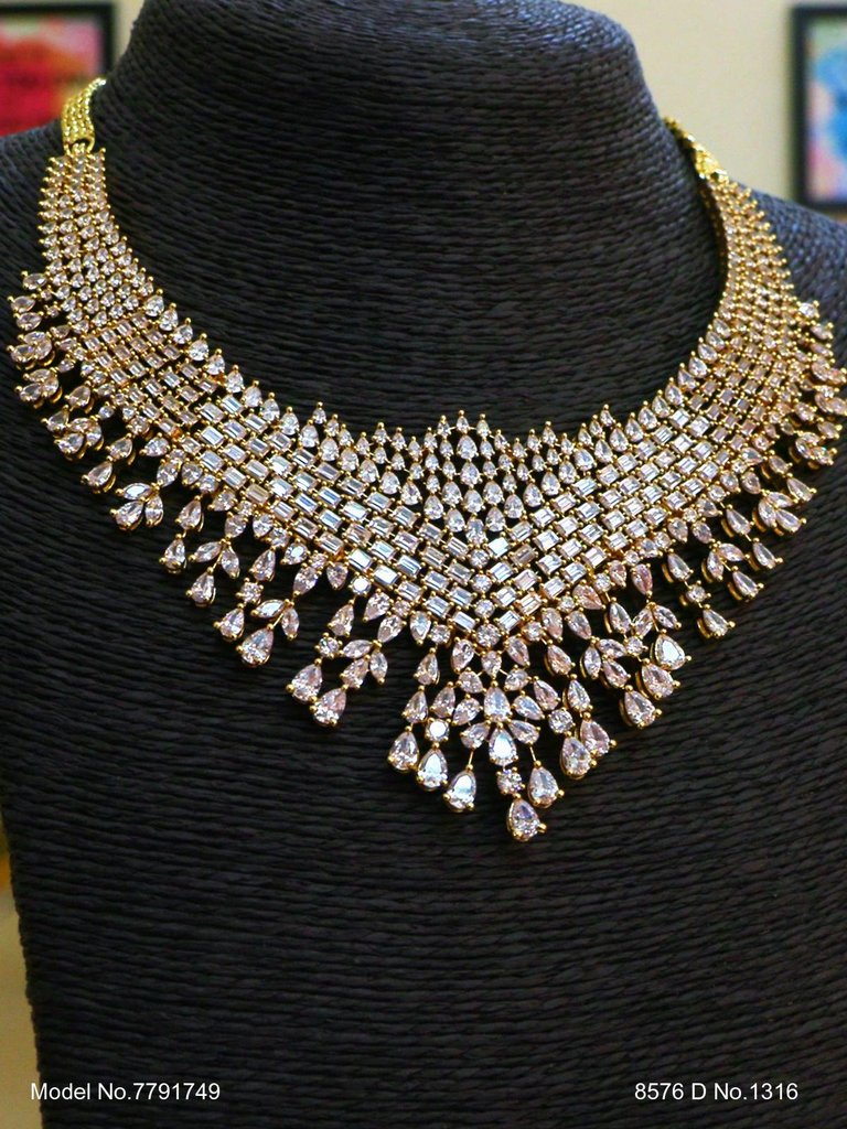 Art Jewelry - View A