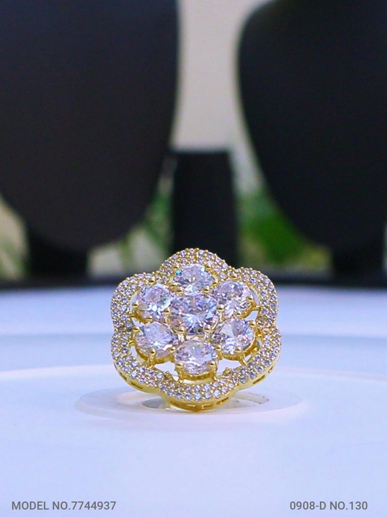 Nova Shine Ring - Amaara World