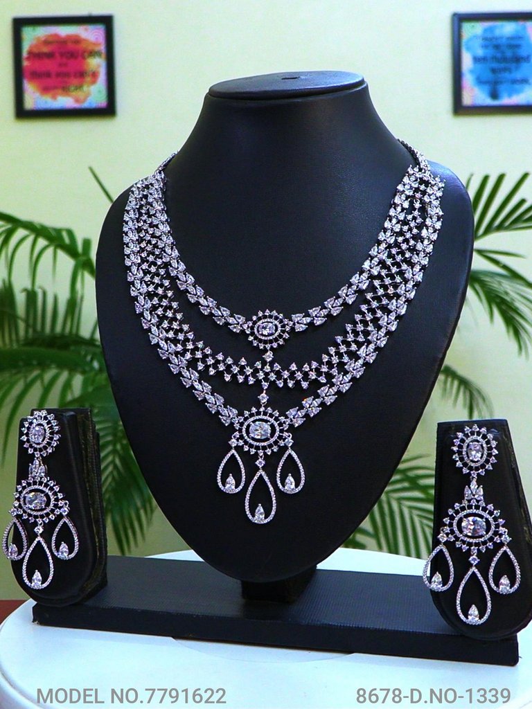 Traditional Pattern will always Stay - Amaara World
