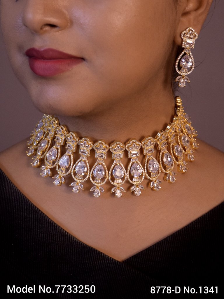 Wedding Jewellery Set for Brides / Gifts / Parties - Amaara World
