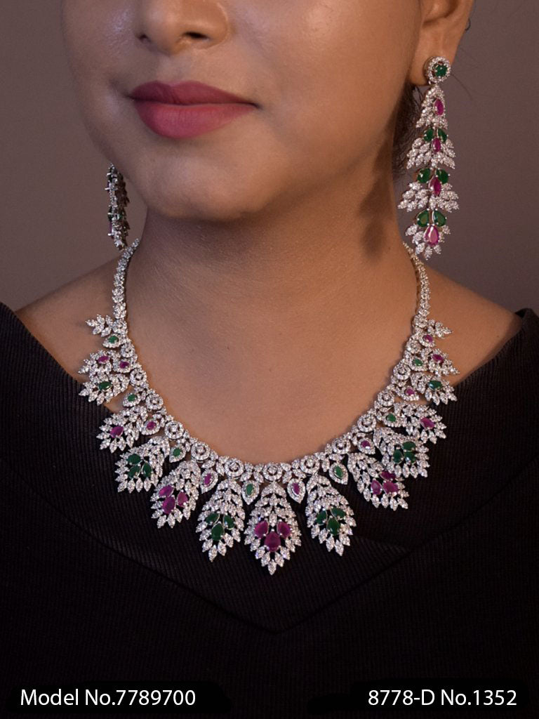 Searching for Wedding Gifts? Stop ! - Amaara World