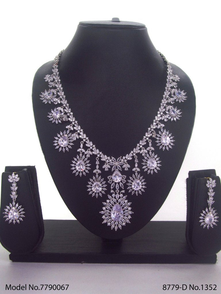 Showstopper Imitation Jewelry Set - Amaara World