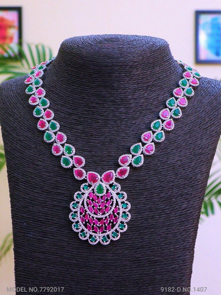 Original Zircon Necklace Set - View A