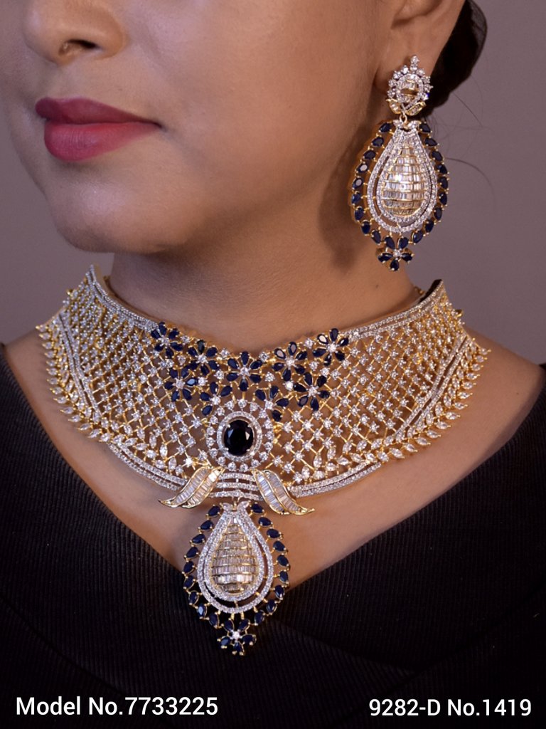 Celebrity Jewelry Set | Handcrafted - 7733225 - View 2