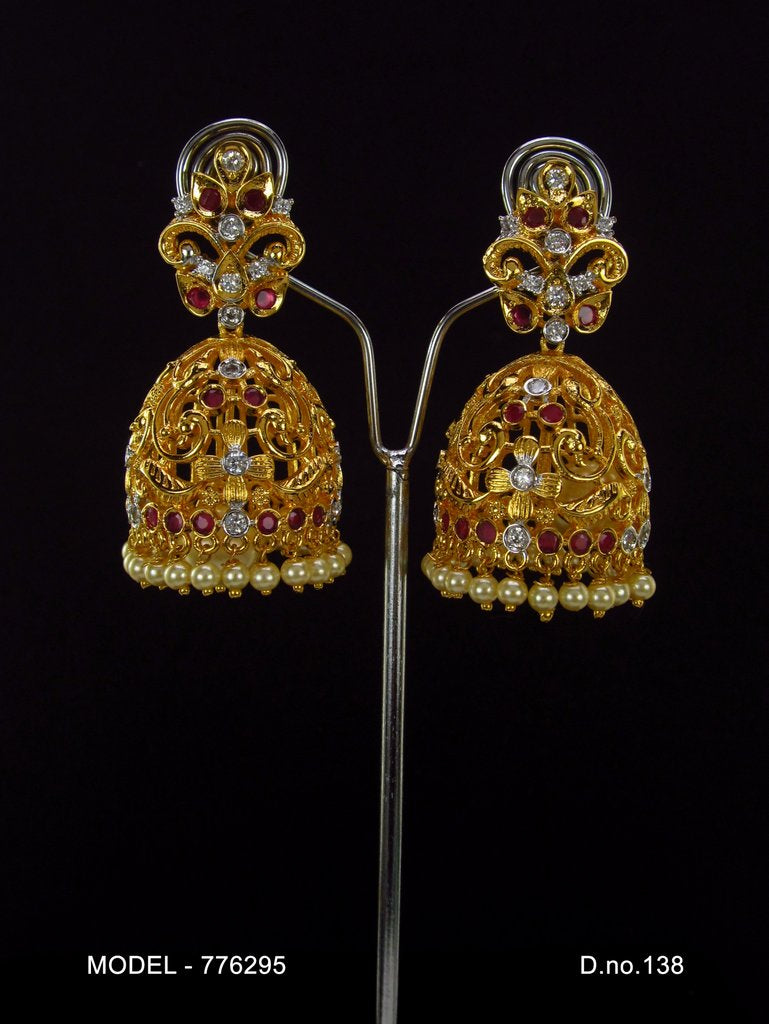 Latest Trendy Earring Design - Amaara World