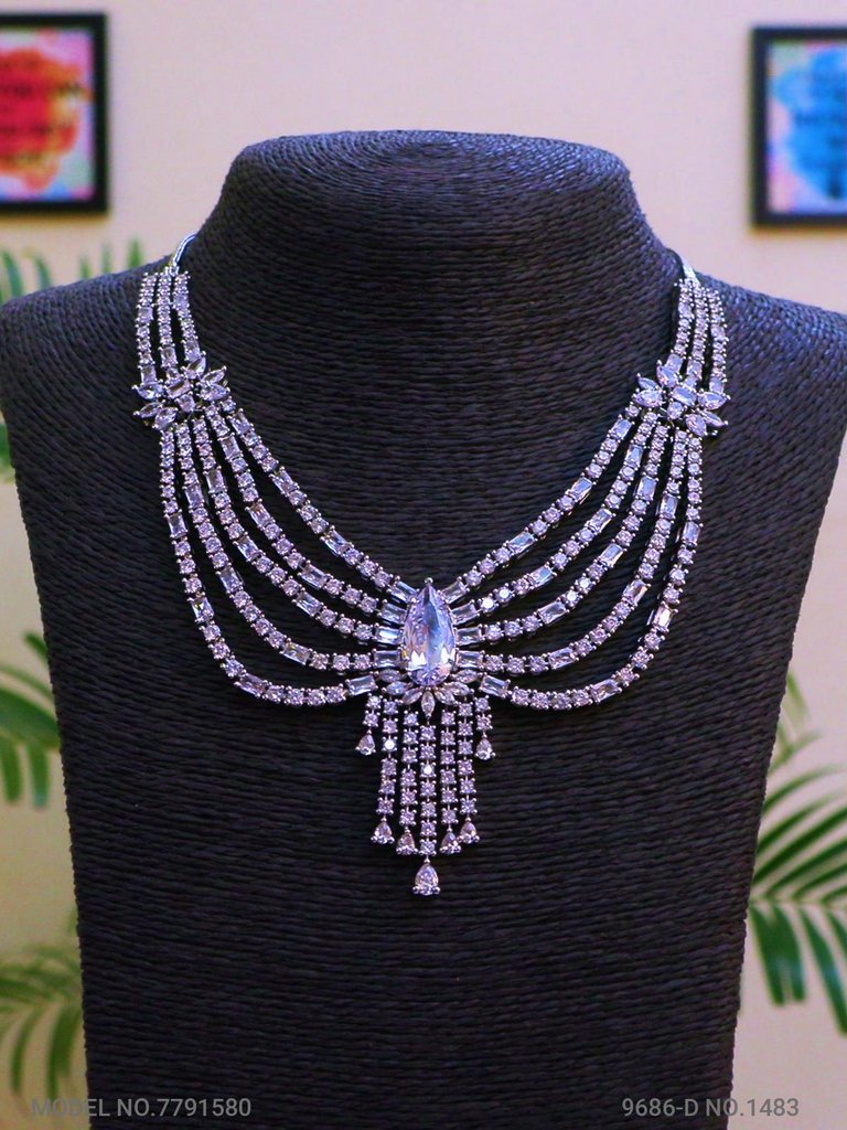 Jewelry straight from Craftsmen - View A