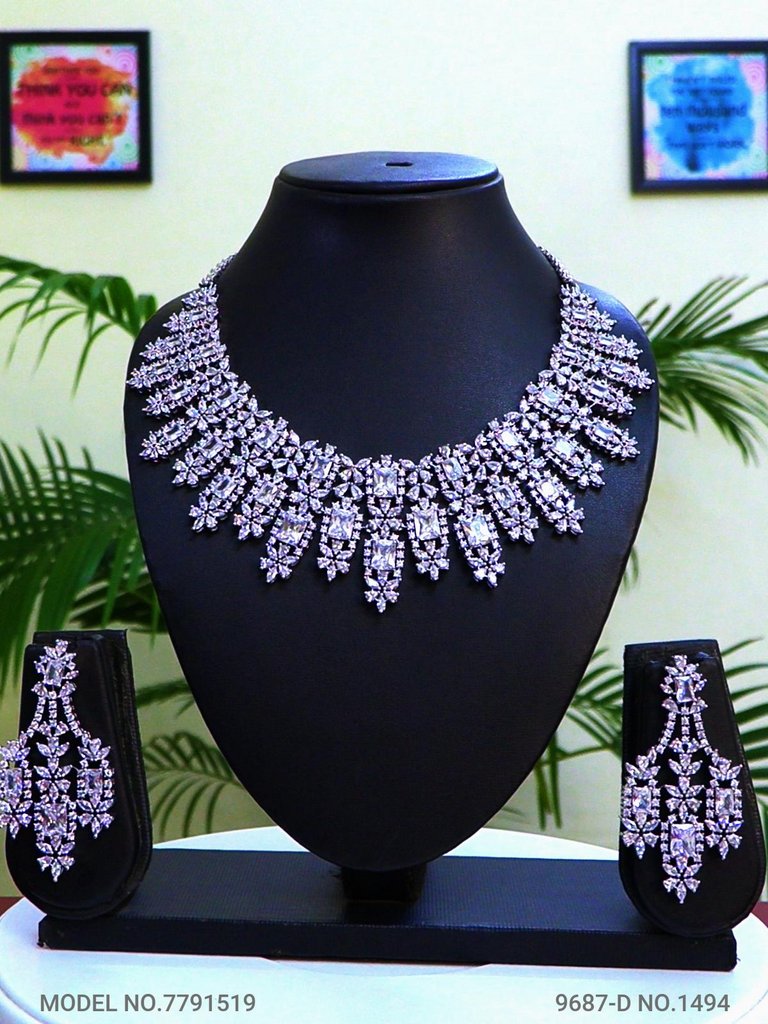 Partywear Jewelry - Amaara World