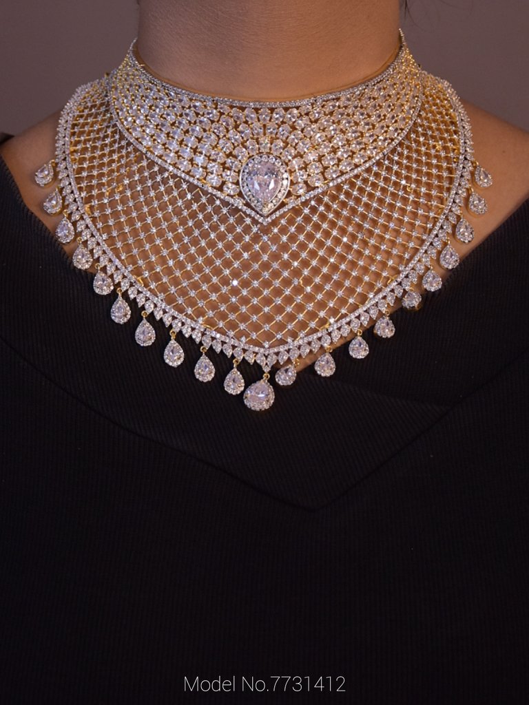 Shiny Diamond Jewelry - 7731412 - View 3