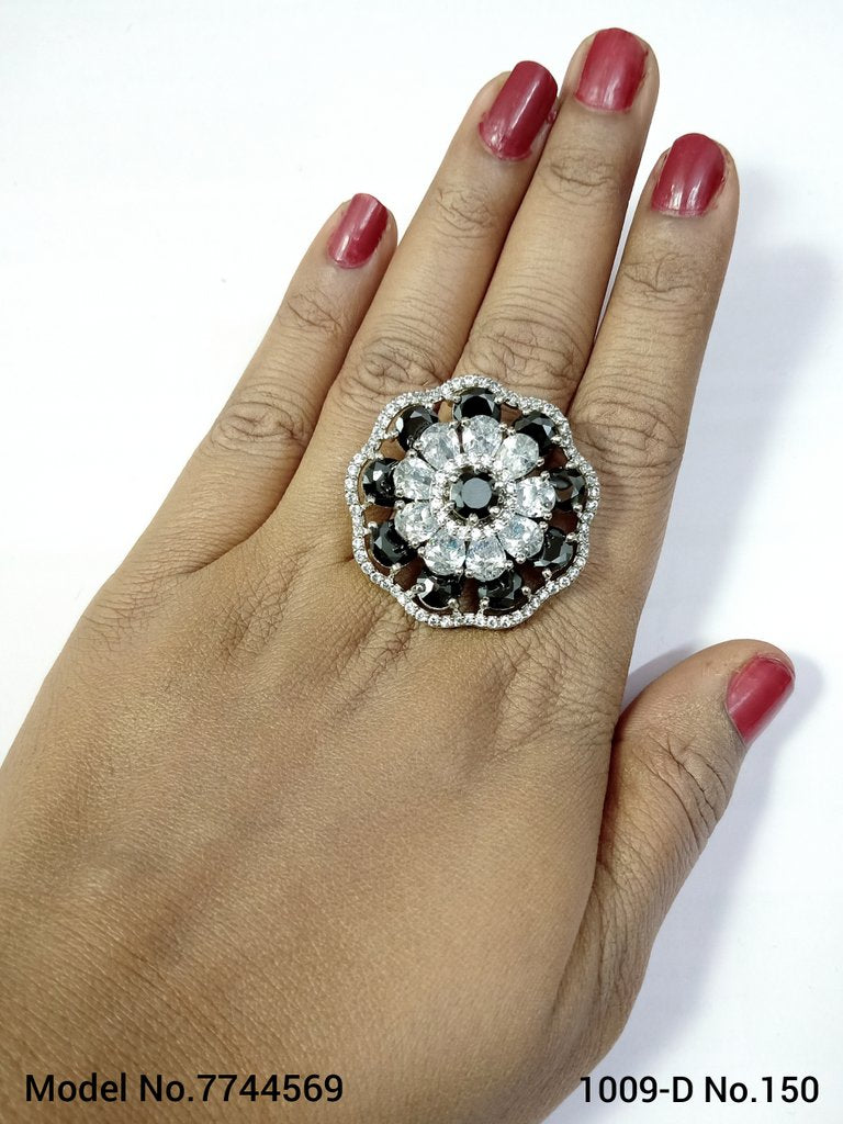 Silent Shine Ring - Style 4 - Amaara World