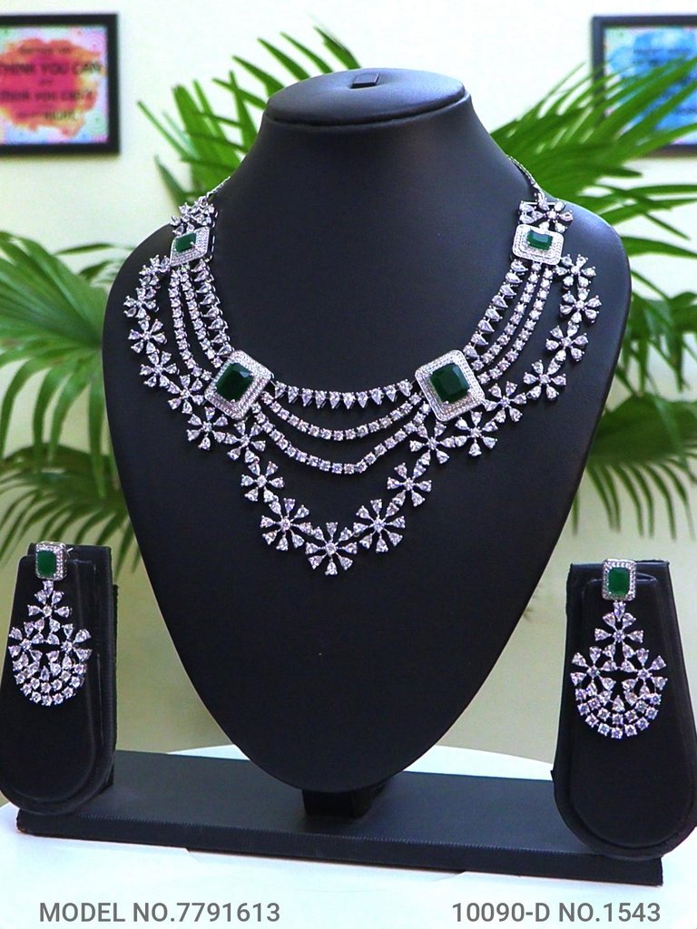 Showstopper Imitation Jewelry Set - Amaara World