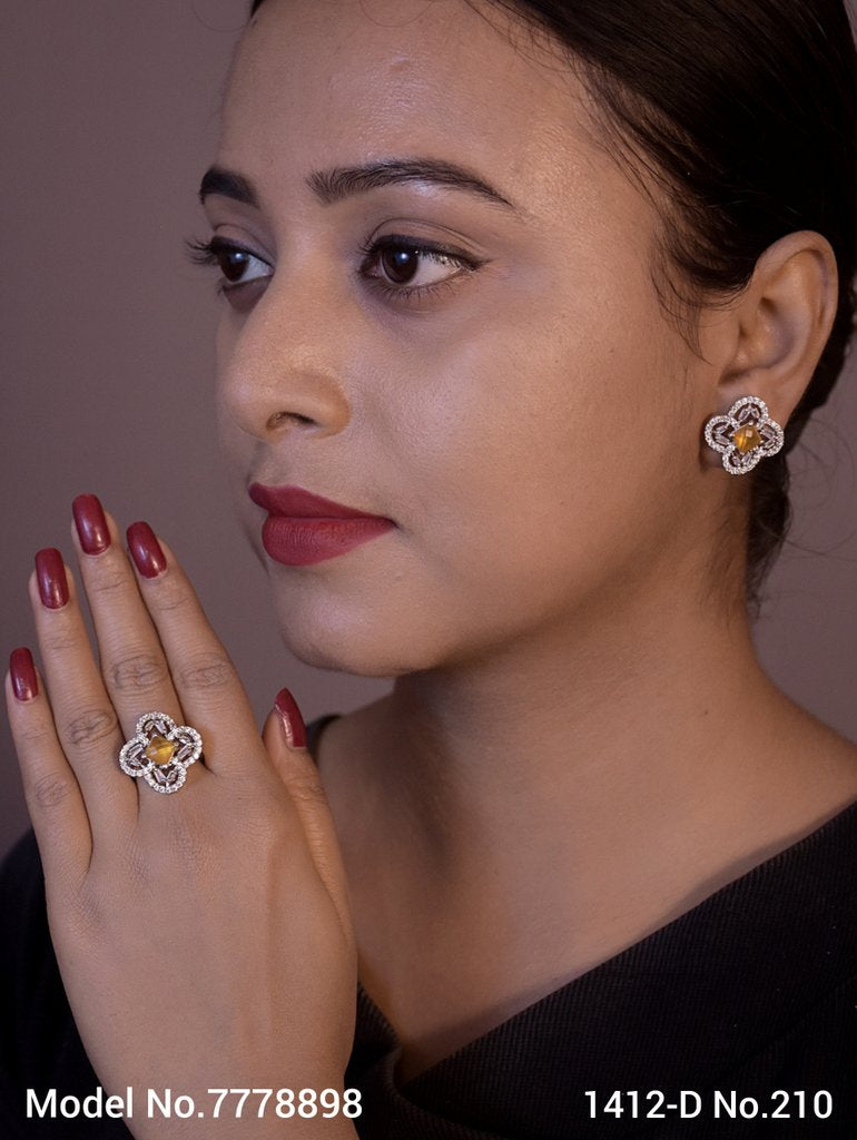Earring With Finger Rings