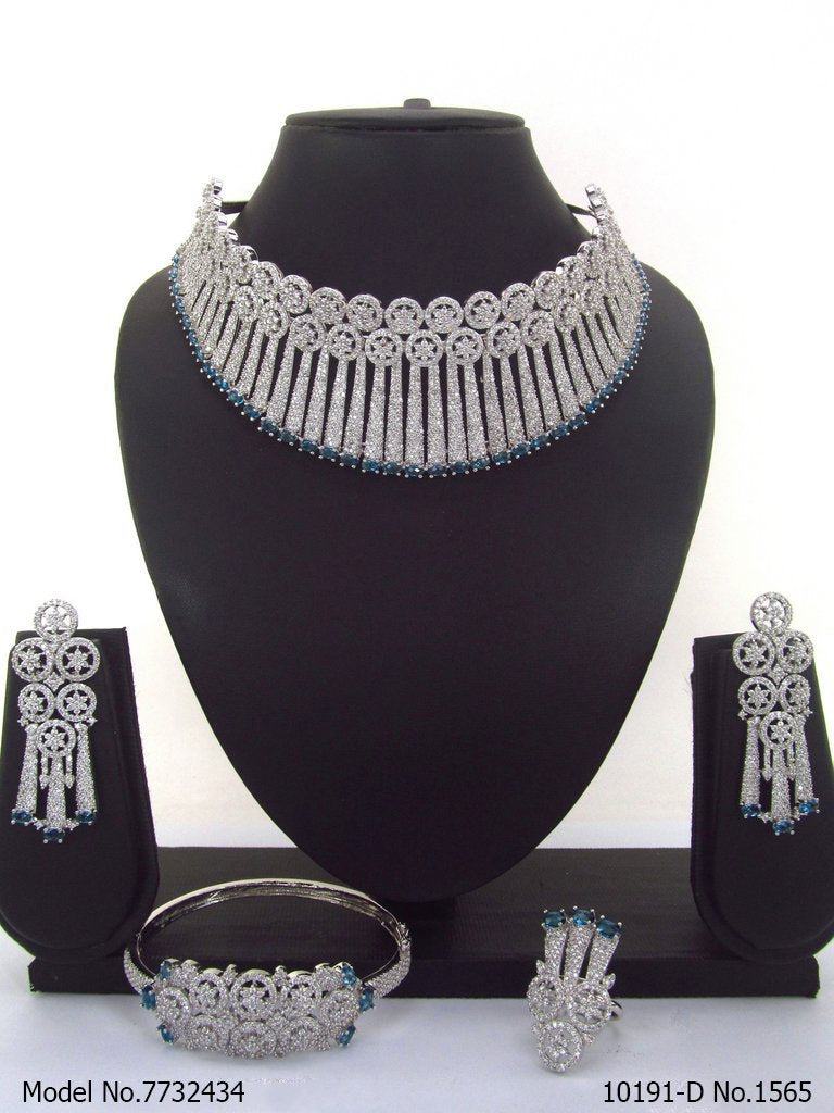 Rare Showstopper | Necklace Set - 7732434 - View 2