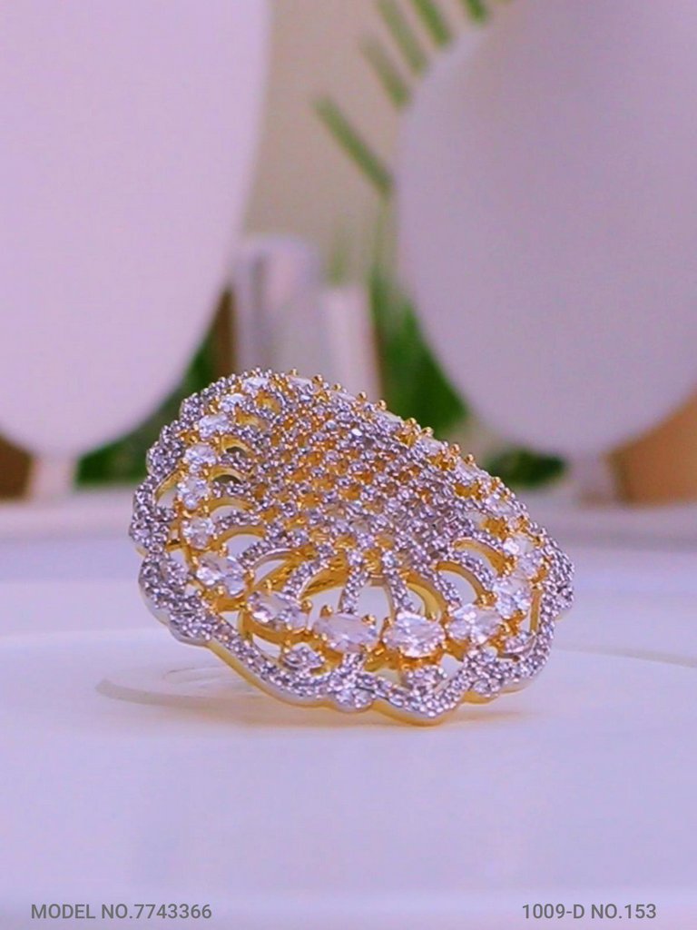 Spark Orbit Ring - Style 1 - Amaara World