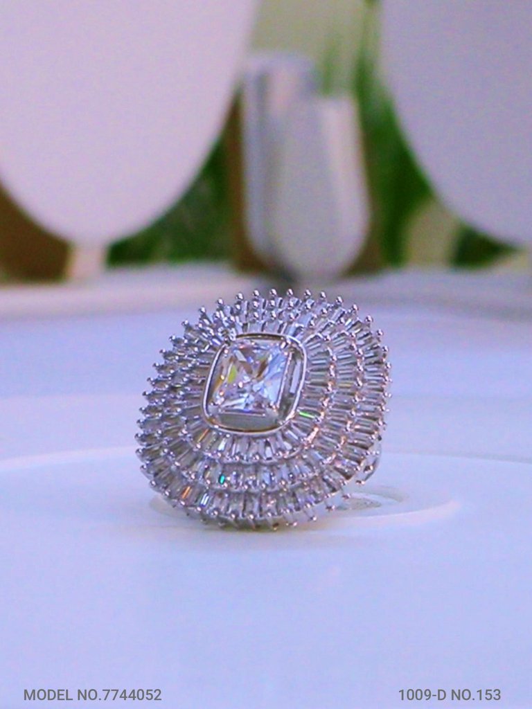 Dazzle Chic Ring - Amaara World USA - SKU 7744052