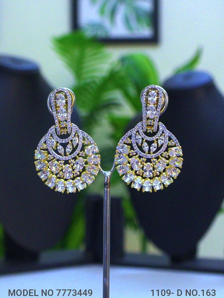 Earrings for Wedding Parties - Amaara World